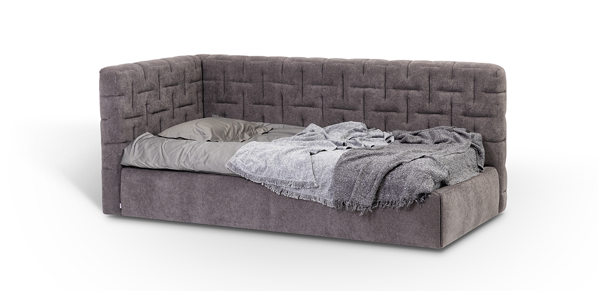 Bob cornered bed Stajic